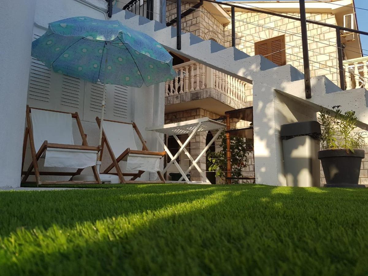 Apartamento Waterfront Townhouse Sunset View With Garage Bigovo Exterior foto